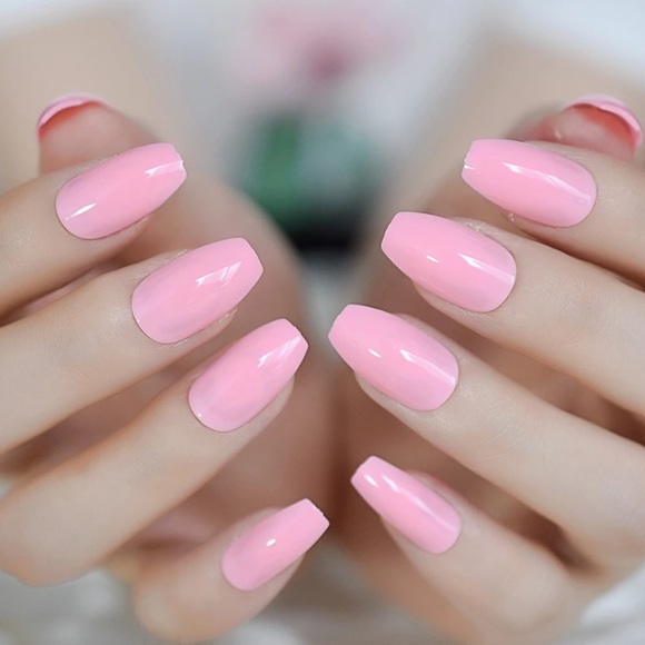 💎5/$25💎 Short Coffin Pink Press On Nails - Picture 1 of 3